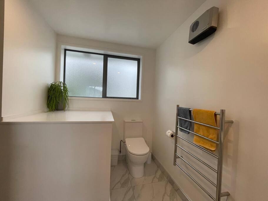 Villa Parkside Retreat - 3 Beds -Sleeps 6 Near Westfield Christchurch Esterno foto