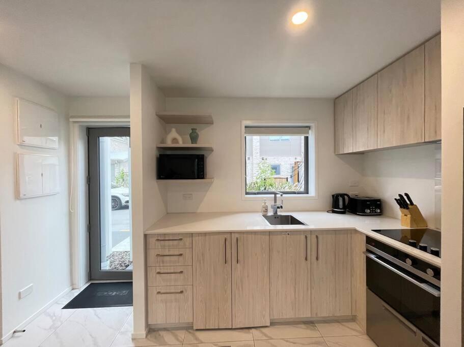 Villa Parkside Retreat - 3 Beds -Sleeps 6 Near Westfield Christchurch Esterno foto