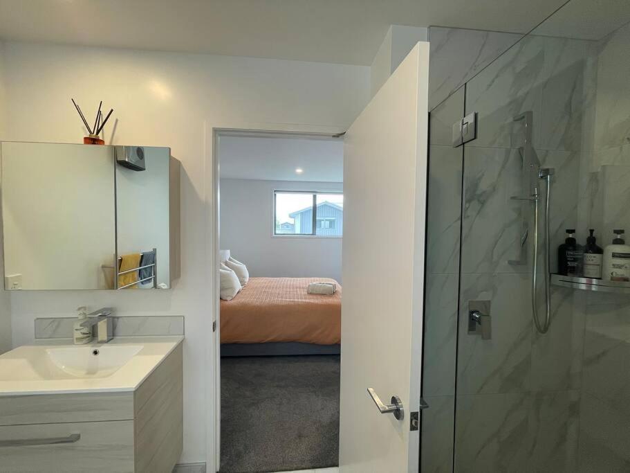 Villa Parkside Retreat - 3 Beds -Sleeps 6 Near Westfield Christchurch Esterno foto