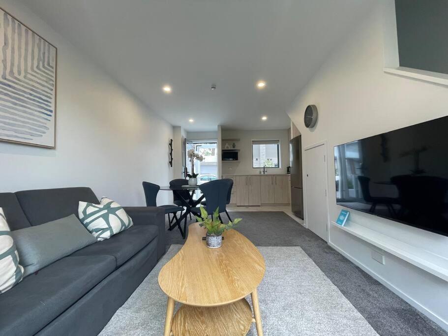 Villa Parkside Retreat - 3 Beds -Sleeps 6 Near Westfield Christchurch Esterno foto